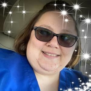 Meet your Posher, Suzanna